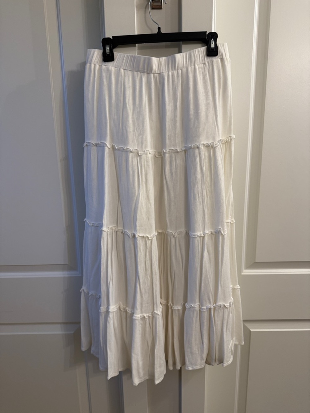 Princess Polly Ivory Tiered Maxi Skirt - Picture 1 of 6